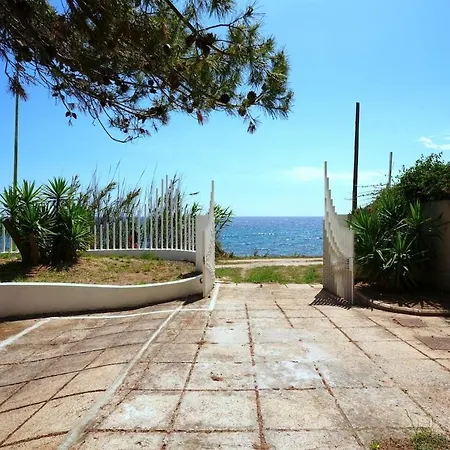 Sea Front With Beautiful Sunsets בית נופש Quartu SantʼElena